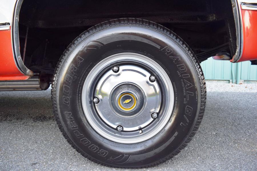 Колеса Chevrolet C10 Cheyenne Super 1974 года  (фото 141 из 365)